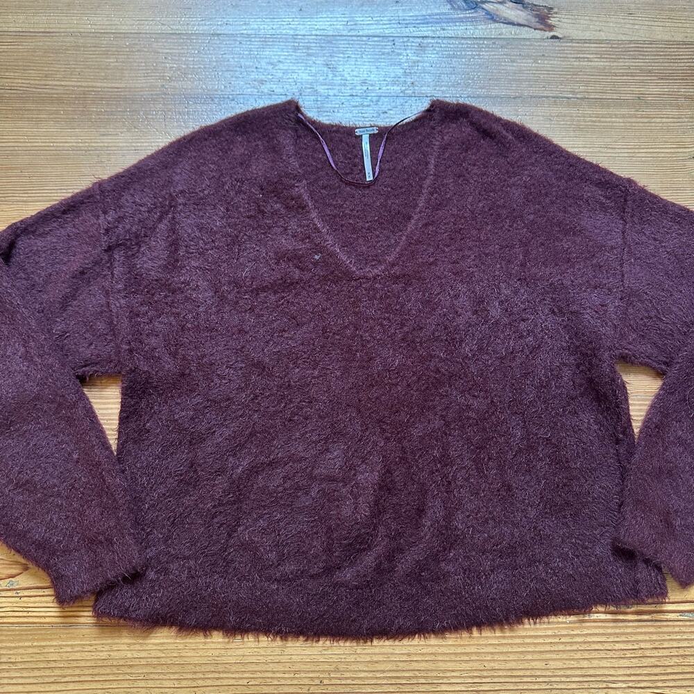 Free People dark red maroon V‎ neck fuzzy pullover oversized sweater SIZE M